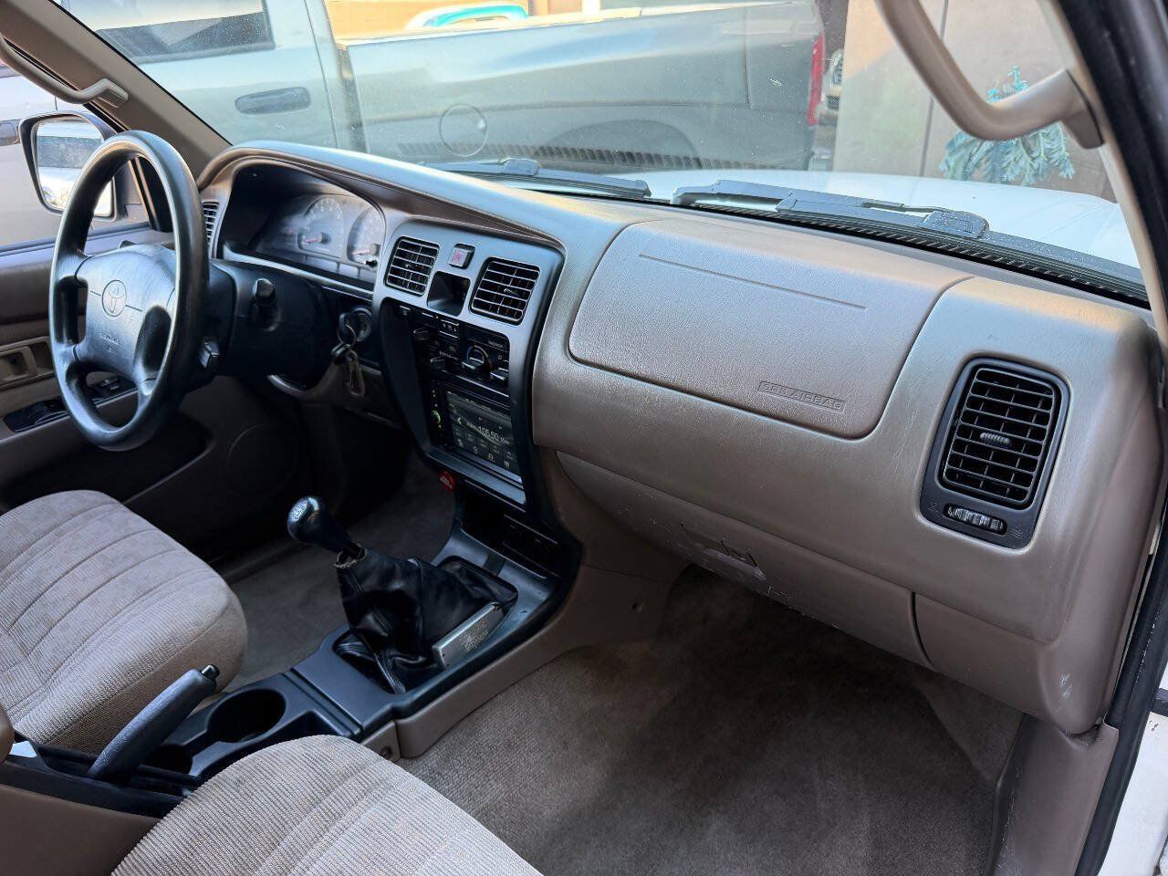 Used 2000 Toyota 4Runner 2WD w/ Upgrade Value Pkg 1 image 23