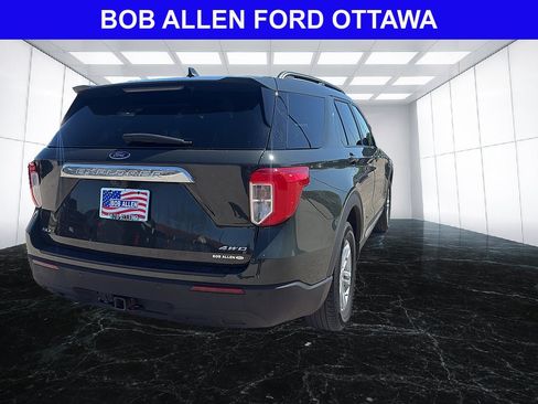Used 2023 Ford Explorer XLT w/ Class IV Trailer Tow Package AWD/4WD image 5