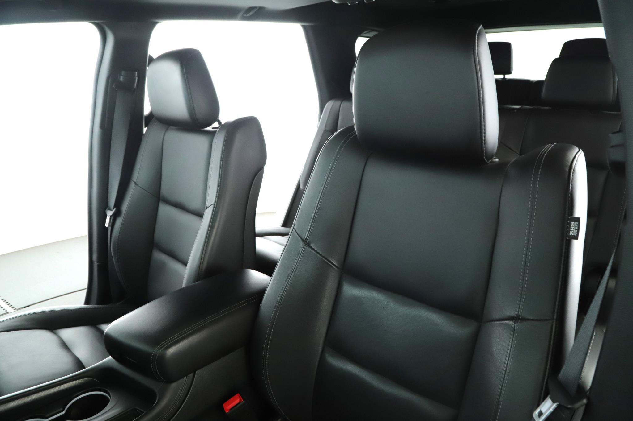 Used 2022 Dodge Durango GT w/ Blacktop Package AWD/4WD image 4