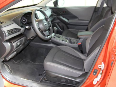 Used 2025 Subaru Crosstrek 2.5i Premium AWD/4WD image 20