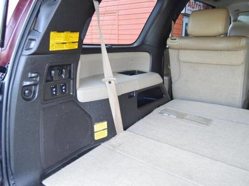 Used 2011 Toyota Sequoia Platinum image 49