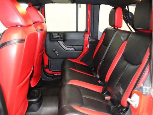 Used 2017 Jeep Wrangler Unlimited Sport AWD/4WD image 9