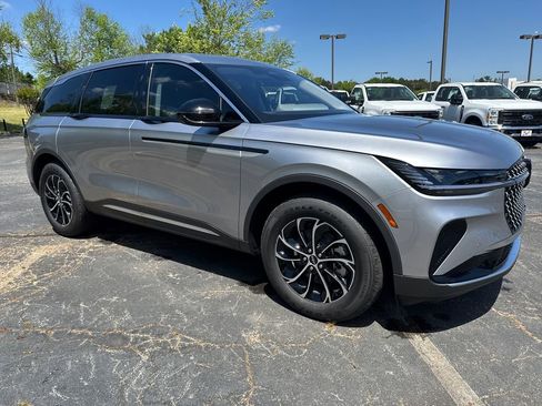 New 2026 Lincoln Nautilus Premier image 1