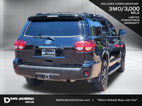 Used 2018 Toyota Sequoia TRD Sport AWD/4WD image 25