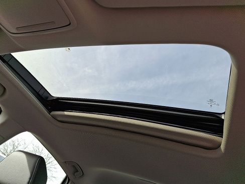 New 2025 Honda Accord EX-L image 9