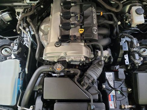 Used 2019 MAZDA MX-5 Miata RF Grand Touring image 30