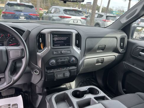 Used 2022 Chevrolet Silverado 1500 W/T w/ WT Value Package image 31