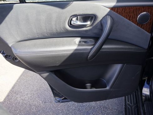 Used 2019 Nissan Armada SV w/ Driver Package AWD/4WD image 35