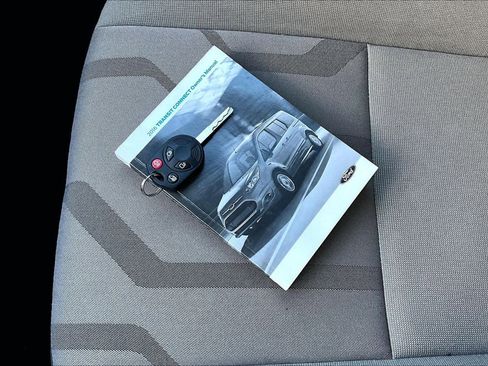 Used 2016 Ford Transit Connect XLT image 14