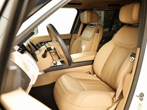 New 2025 Land Rover Range Rover Autobiography image 24