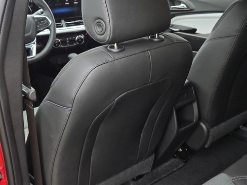 New 2026 Chevrolet Trax LT FWD image 20