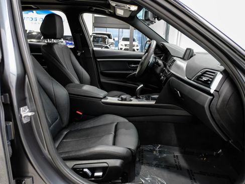Used 2018 BMW 340i Sedan image 39