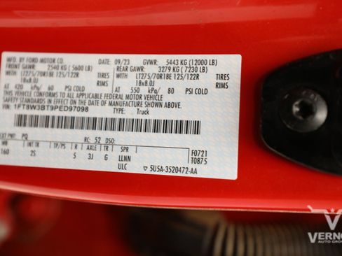 Used 2023 Ford F350 XLT w/ FX4 Off-Road Package image 14