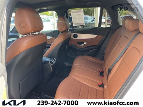 Used 2022 Mercedes-Benz GLC 300 4MATIC image 26