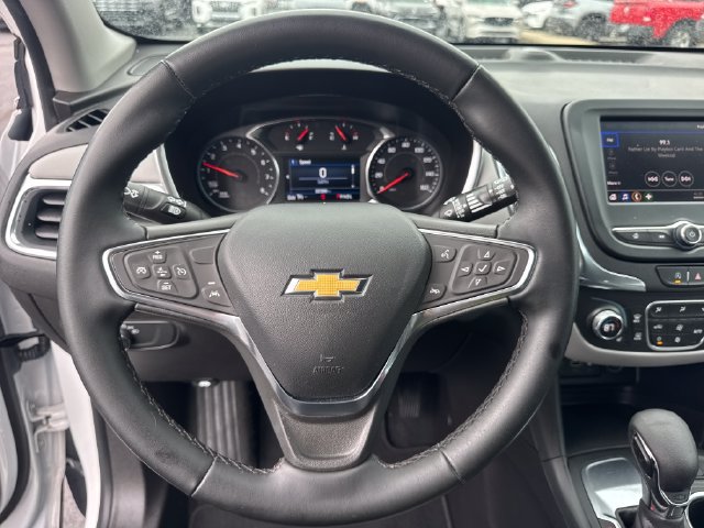 Used 2024 Chevrolet Equinox LT FWD image 19