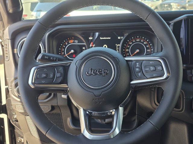 New 2026 Jeep Wrangler Unlimited Sahara AWD/4WD image 15