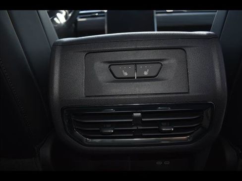 New 2025 GMC Sierra EV Denali image 7