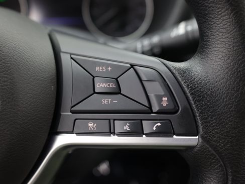 Used 2025 Nissan Sentra SV FWD image 26