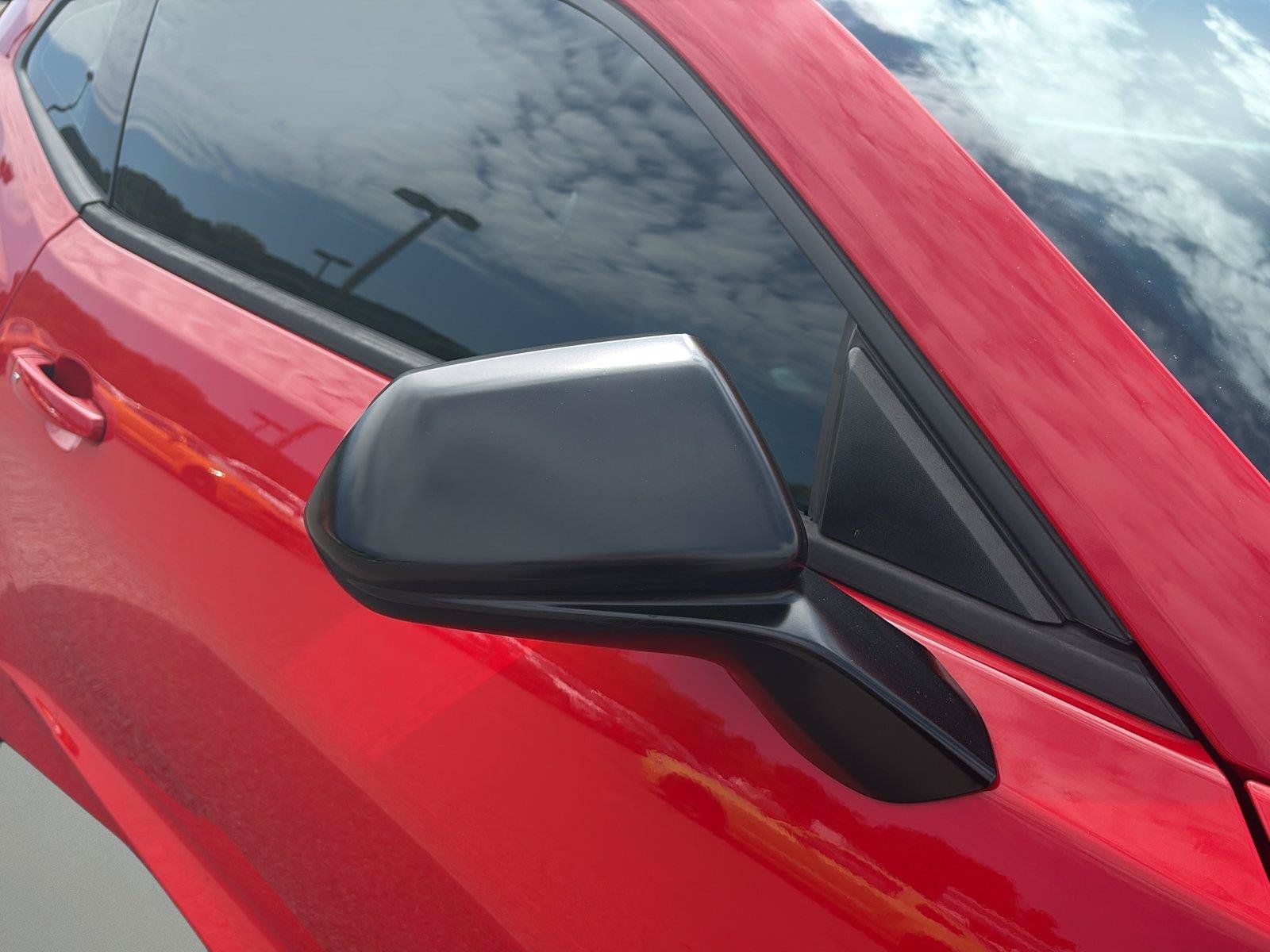 Used 2018 Chevrolet Camaro SS RWD image 40