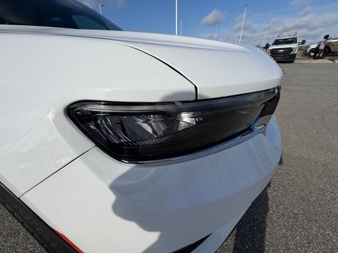 Used 2025 Jeep Grand Cherokee Laredo w/ Luxury Tech Group I image 28