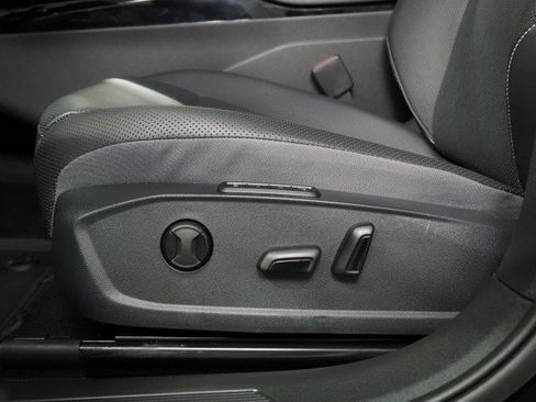 Used 2024 Volkswagen ID.4 Pro S image 60