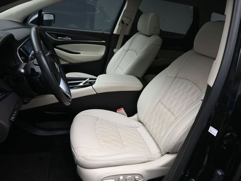 Used 2024 Buick Enclave Avenir FWD image 18