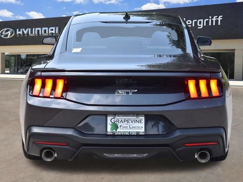 Used 2024 Ford Mustang GT Premium RWD image 9