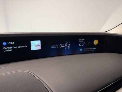 Used 2024 Lincoln Nautilus Black Label w/ Jet Appearance Package (87T) image 9