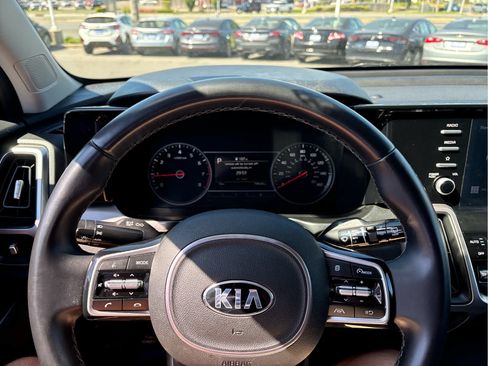 Used 2021 Kia Sorento S AWD/4WD image 9