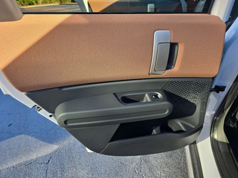 Certified 2025 MINI Cooper Countryman S w/ Comfort Package Max image 11