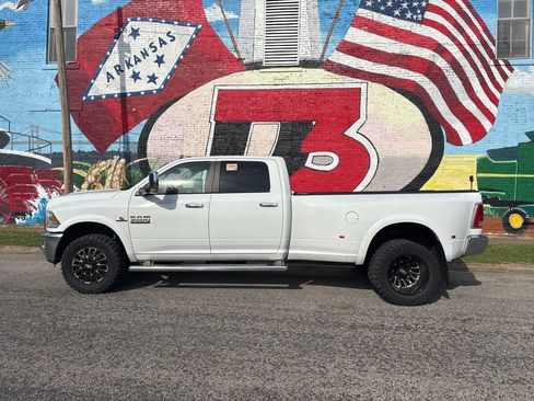 Used 2015 RAM 3500 Laramie image 3
