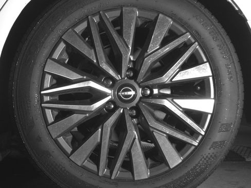 Used 2025 Nissan Altima 2.5 SV image 14