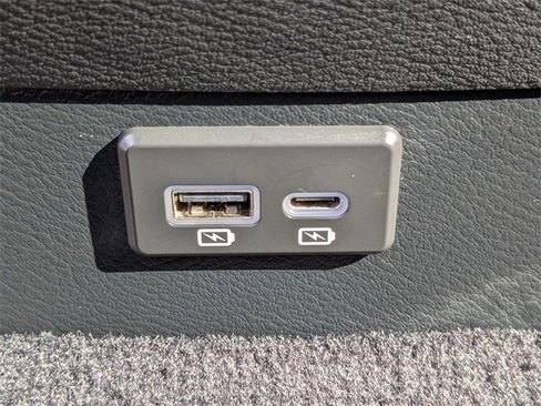 Used 2022 INFINITI Q50 Sensory image 13