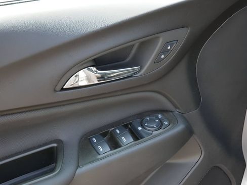 Used 2024 Chevrolet Equinox RS AWD/4WD image 16