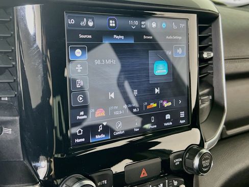 Used 2022 RAM 1500 Laramie w/ Sport Appearance Package AWD/4WD image 15