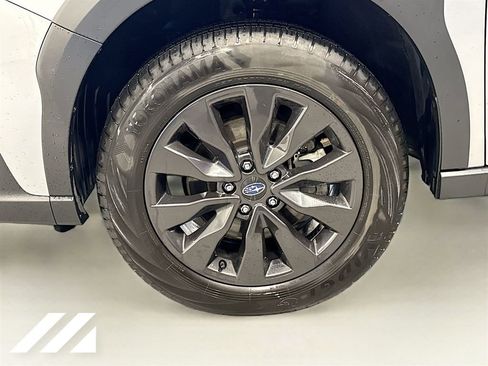 Used 2024 Subaru Outback Onyx Edition image 33