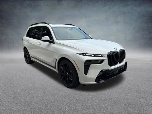 Used 2027 BMW X7 xDrive40i w/ Executive Package AWD/4WD image 8