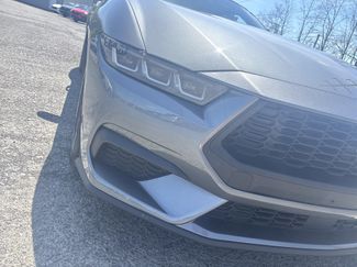 Used 2025 Ford Mustang Premium RWD video 2