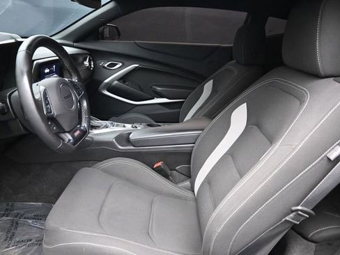 Used 2021 Chevrolet Camaro SS RWD image 12