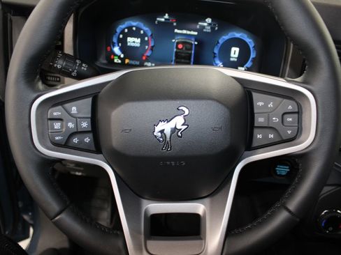 New 2025 Ford Bronco Badlands image 33