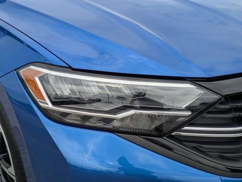 Used 2024 Volkswagen Jetta Sport FWD image 10