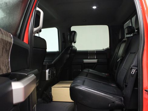 Used 2019 Ford F250 Lariat w/ Lariat Value Package image 13