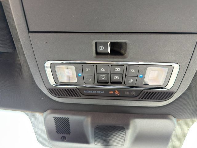 Used 2024 Ford F150 Lightning Lariat AWD/4WD image 43