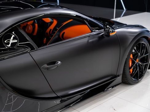 Used 2023 Bugatti Chiron Pur Sport AWD/4WD image 10