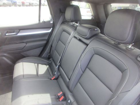 New 2026 GMC Terrain Elevation AWD/4WD image 12