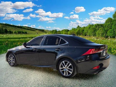 Used 2020 Lexus IS 300 w/ Accessory Package 2 RWD image 4