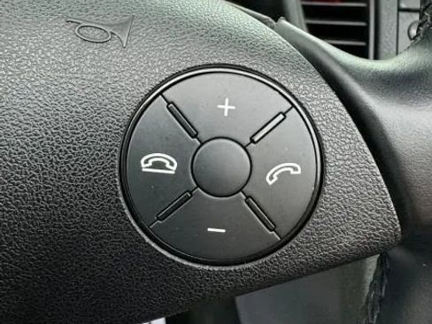 Used 2011 Mercedes-Benz SLK 300 image 30