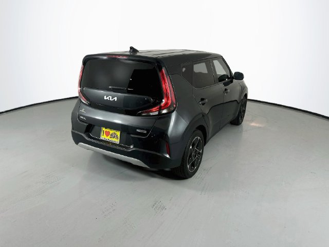 Used 2024 Kia Soul EX FWD image 9