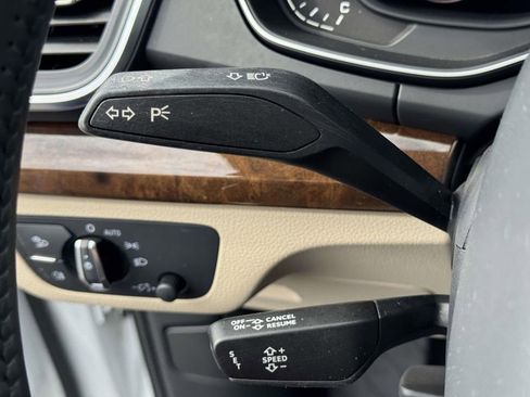 Used 2019 Audi Q5 2.0T Premium Plus image 22