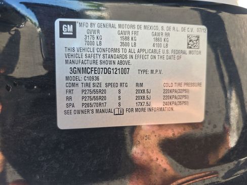 Used 2013 Chevrolet Avalanche LT w/ All-Star Edition image 38